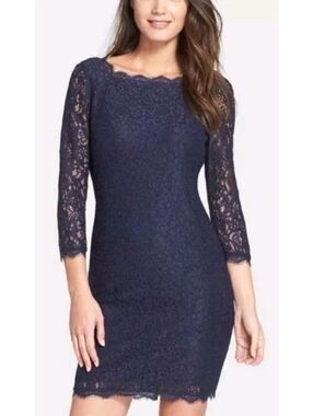 Adrianna Papell Blue Lace Scalloped Sheath Dress Full Back Zip Size 4